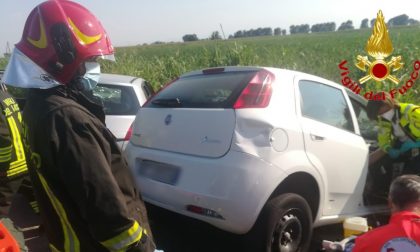 Frontale sulla Sp 206, 70enne trasportata in gravi condizioni in Pronto Soccorso FOTO