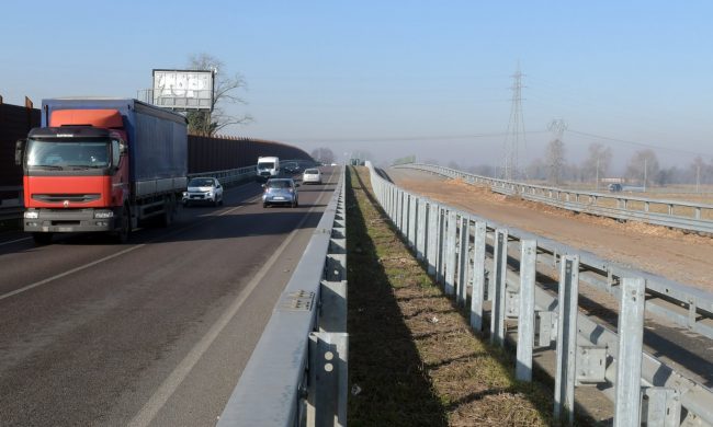 Slitta nuovamente il raddoppio della Paullese