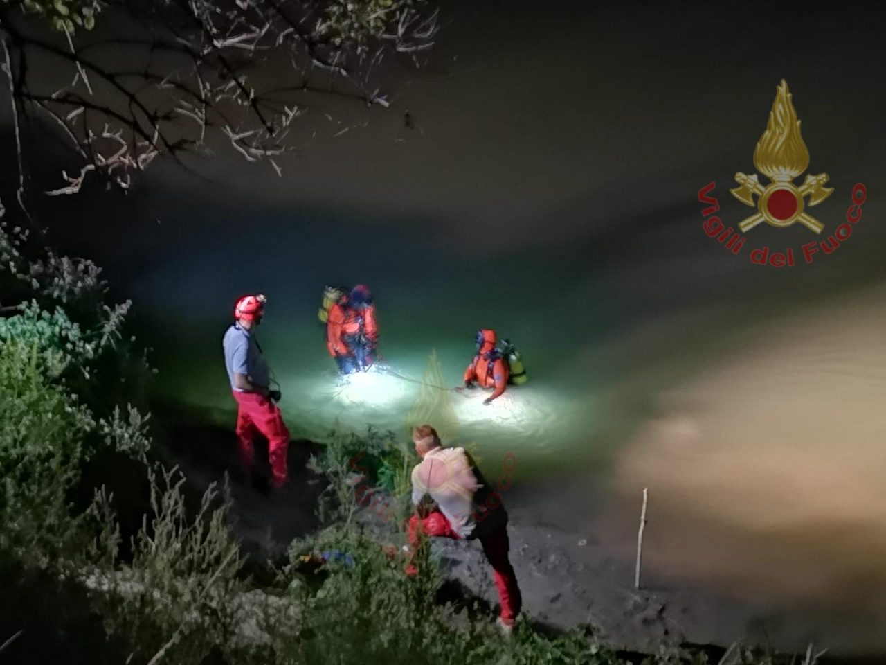 Uomo di Maleo trovato morto nell’Adda dopo una notte di ricerche VIDEO