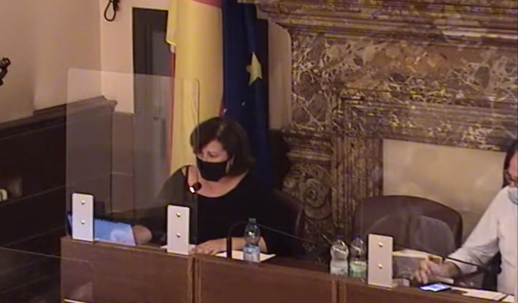Casanova: “Altroché mare, ero con un importante esponente politico a parlare del futuro di Lodi”