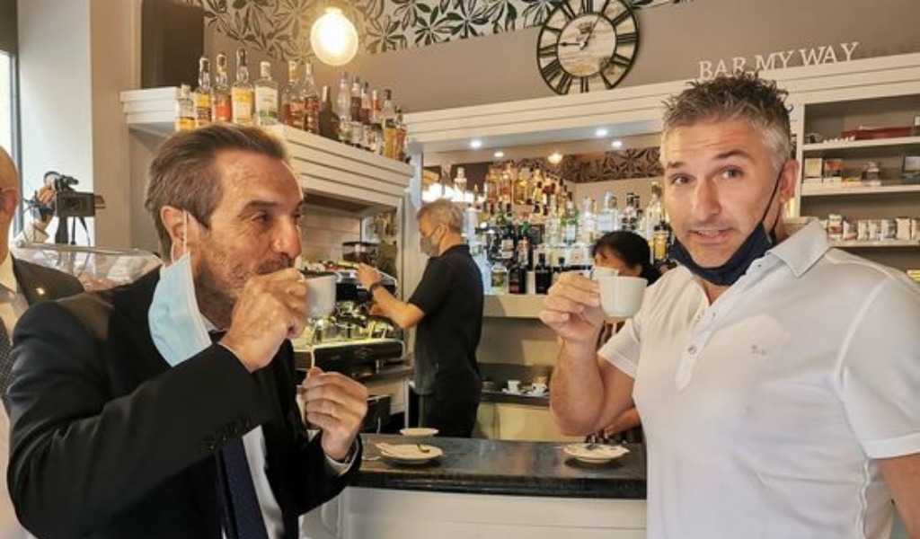 Fontana a Lodi prima degli appuntamenti istituzionali incontra Mattia, il paziente 1 di Codogno