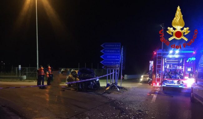 Incidente tra auto e mezzo pesante: 42enne in ospedale SIRENE DI NOTTE