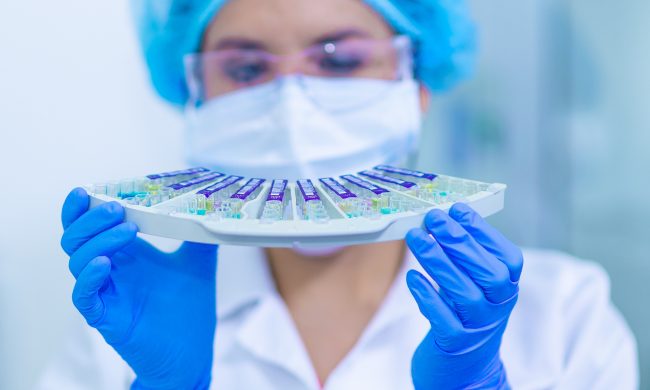 Difetti genetici e alterazioni immunologiche alla base di casi gravi di Covid-19