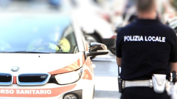 Agente della Polizia Locale trovato morto in casa
