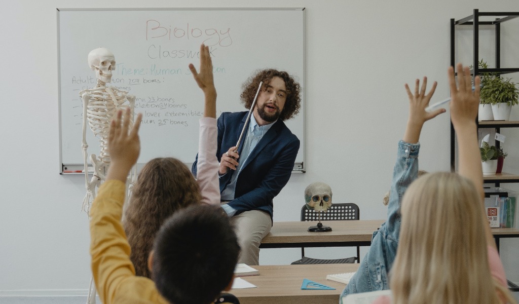 Scuola: da lunedì 4 gennaio 2021 al via le iscrizioni per l’anno 2021/2022 – TUTTE LE INFO