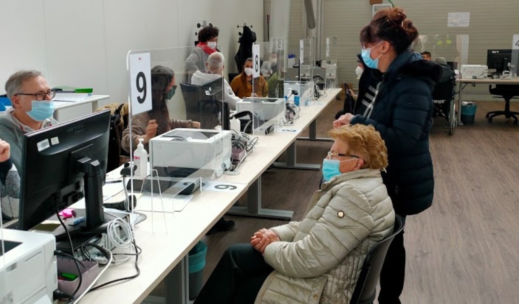 Consegnati a Lodi 1200 vaccini Moderna, partite le vaccinazioni a San Grato e Sant’Angelo
