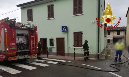 Perdita di gas a Massalengo dopo che un'auto finisce contro le tubature