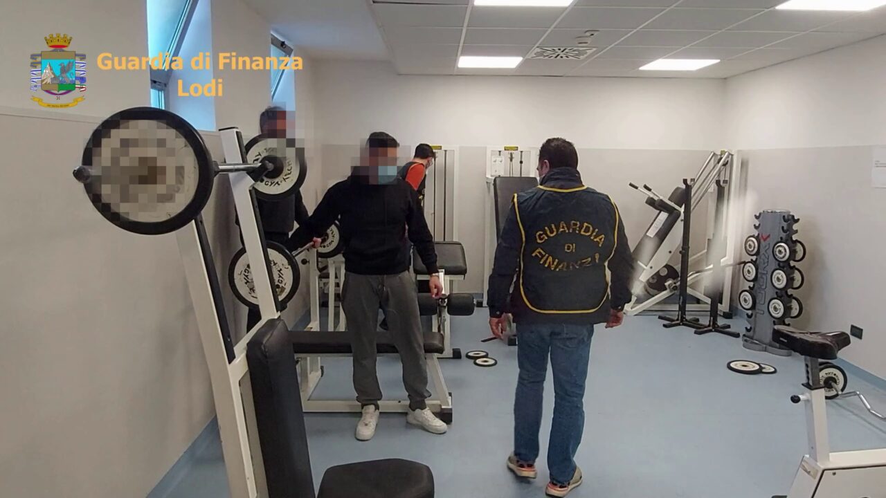 Vendevano farmaci e sostanze dopanti: nei guai un personal trainer e un farmacista lodigiani