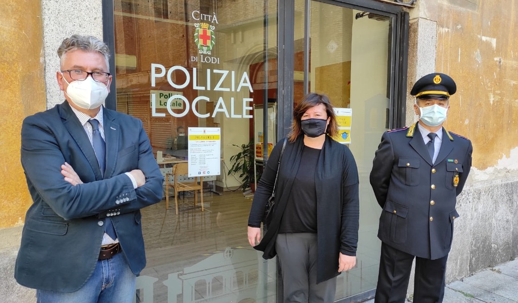 In piazza Broletto a Lodi aperto un nuovo sportello di Polizia locale