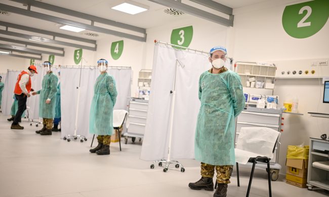 Vaccini anti Covid per le aziende in Lombardia: si aspetta il via libera del Commissario Governativo