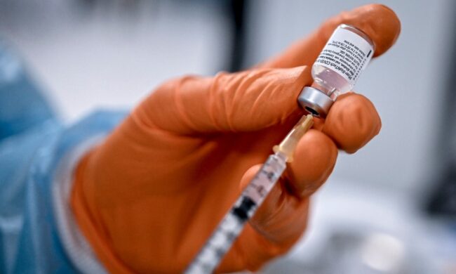 In arrivo 2 milioni di vaccini, dal 23 agosto somministrazioni a studenti tra i 12 e i 19 anni