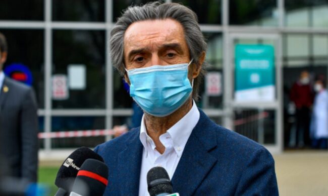 Fontana: “Ridurre quarantena per chi ha ricevuto la terza dose”