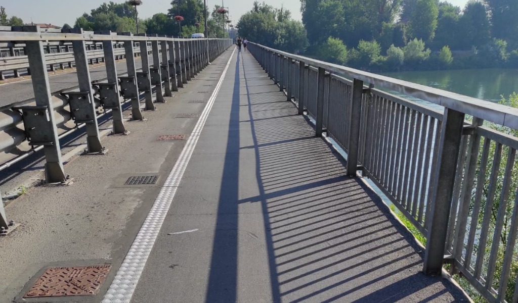 Completate le passerelle ciclopedonali del ponte sull’Adda