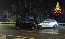 Scontro frontale a Tavazzano, feriti i due autisti