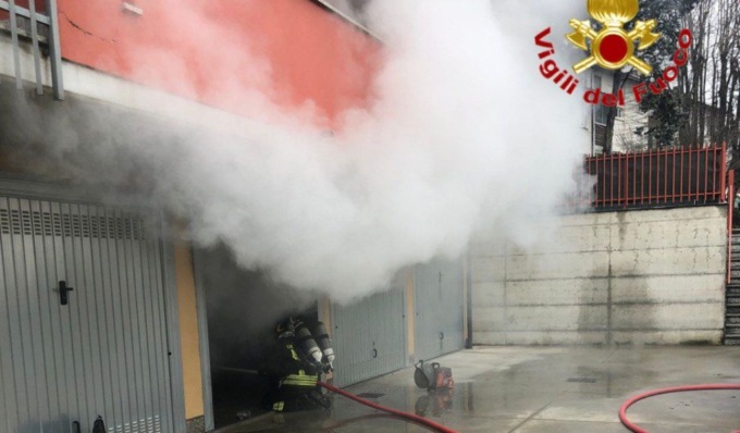 In fiamme un box a Sant’Angelo Lodigiano