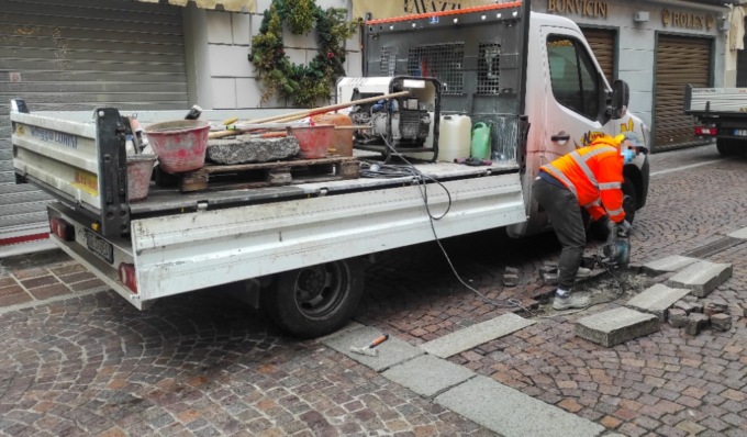 Manutenzione pavimentazione Corso Adda, piazza della Vittoria e Corso Roma