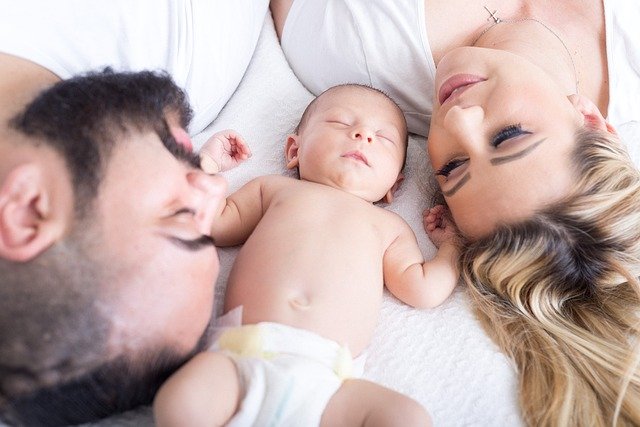 Assegno unico e universale per i figli a carico: da oggi, 1 gennaio 2022, al via le domande
