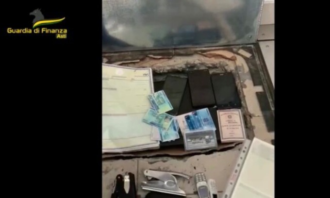 Ottenevano finanziamenti Covid illegalmente e riciclavano denaro: la banda era attiva anche a Lodi