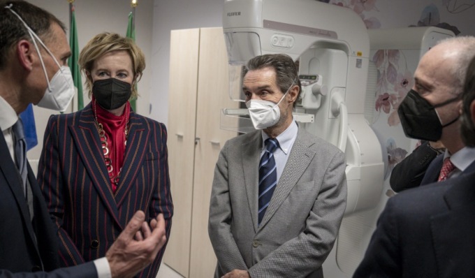 Inaugurato un mammografo di ultima generazione all’Ospedale Maggiore di Lodi