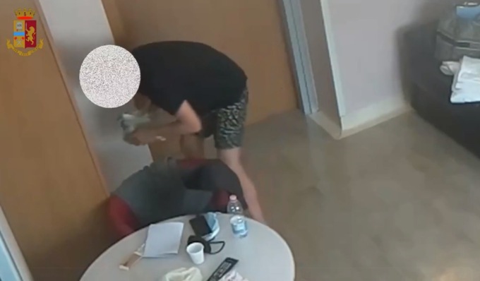 Traffico internazionale, soldi riciclati con una galleria d’arte moderna: 31 arresti, 2 a Lodi