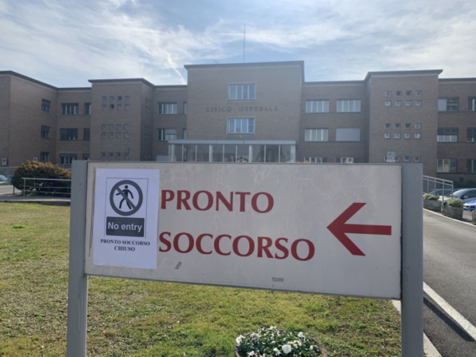 Codogno: 22enne prende a pugni un medico in pronto soccorso