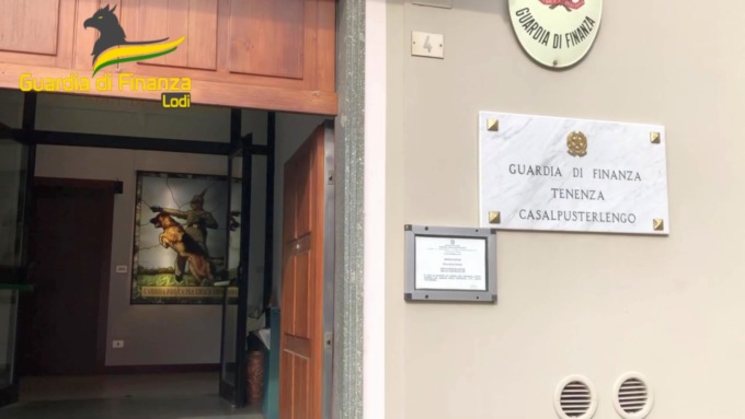 Lavoratori in nero e irregolari: fioccano sanzioni e una denuncia