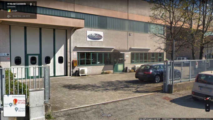 Ancora gravissimo il 25enne folgorato in azienda