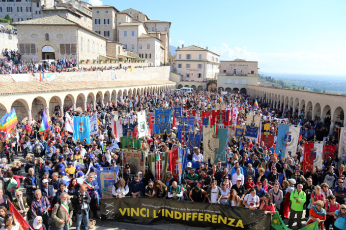 Marcia della pace Perugia-Assisi: associazioni e movimenti in arrivo anche da Lodi