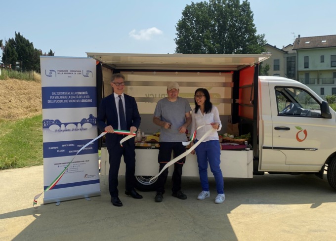 Presentato il Community Truck: un punto vendita itinerante ma anche uno spazio di incontro