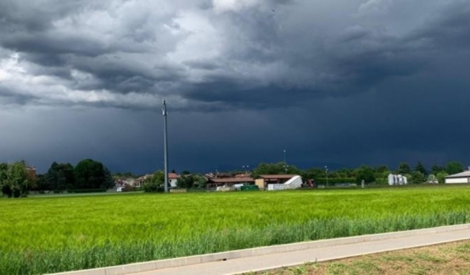 In arrivo rovesci e temporali, è allerta meteo in provincia di Lodi