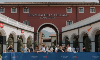 1000 Miglia e Franciacorta Village: emozionante incontro tra motori d'epoca e stile