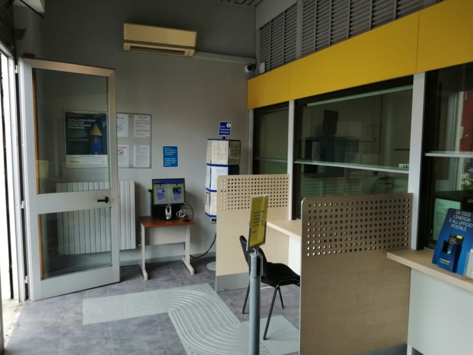 Finiti i lavori, riapre (ed è rinnovato) l’ufficio postale di Mairago