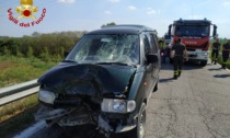 Tragico scontro tra una Vespa e un furgone nel Lodigiano, muore il 76enne Armando Tomella