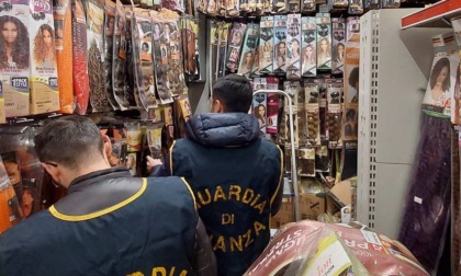 Extension e detergenti senza etichette, sequestrati prodotti da 60mila euro nel Lodigiano