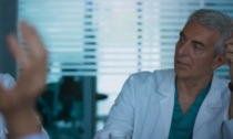 Il cameo di Pierdante Piccioni in "Doc", il medico lodigiano che ha ispirato il personaggio di Argentero