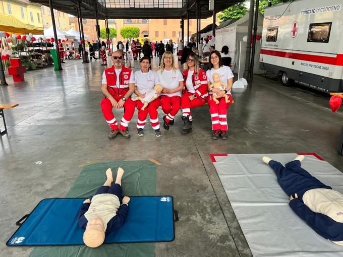 Successo per la festa della Croce Rossa a Codogno tra simulazioni di soccorso e molto altro