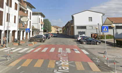 Cade dalla bici a Villanova del Sillaro, 12enne trasportato in ospedale