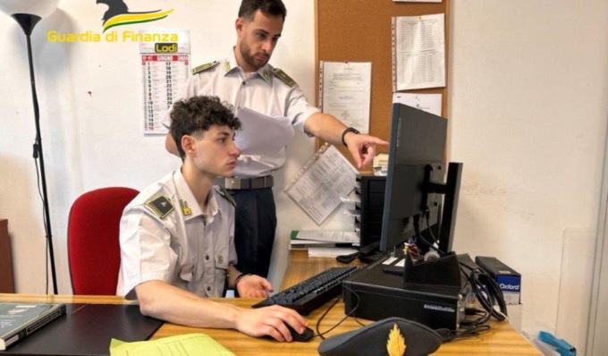 Truffato di oltre 290mila euro da falso funzionario dell’Agenzia delle Entrate