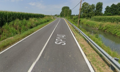 Incidente stradale, si ribalta con la vettura, 56enne ferito in Ospedale