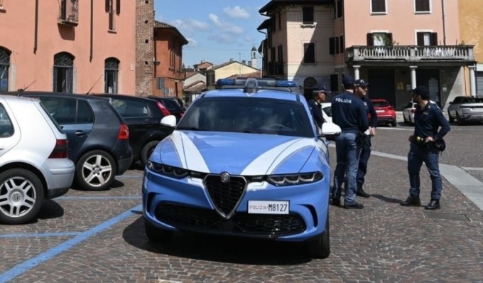 Vende alcolici ma non possiede la licenza, commerciante sanzionato