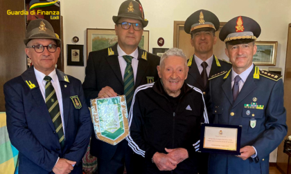 Mario Remo Moro, Guardia di Finanza in congedo, festeggia 100 anni