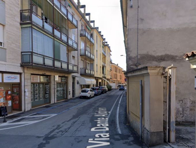 Cade dalla moto a Codogno, 54enne in ambulanza al Maggiore di Lodi