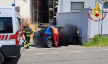 Schianto con l'auto contro un muro, quattro donne soccorse a Lodi