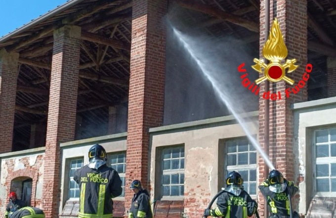 Problemi con l’impianto fotovoltaico, principio di incendio a Casalpusterlengo