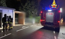 Forse un cortocircuito: una cabina dell'Enel divorata dalle fiamme