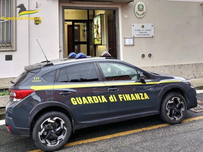 Maxi truffa nei settori logistica e cosmetici: sequestri per oltre 5 milioni di euro