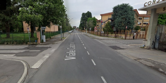 Incidente stradale, ciclista finisce a terra a Casalpusterlengo, 58enne in ospedale