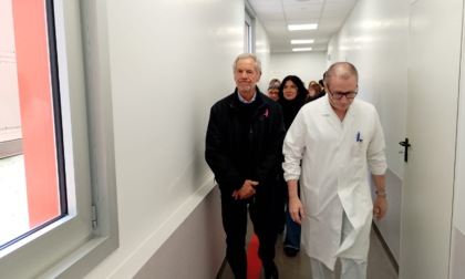 Lombardia, influenza in anticipo. Bertolaso: “No allarmismi, ma vaccinarsi tempestivamente”