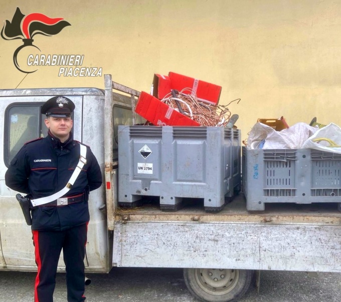 Colpi in cantieri, aziende agricole e sui trattori: denunciati dodici giovani