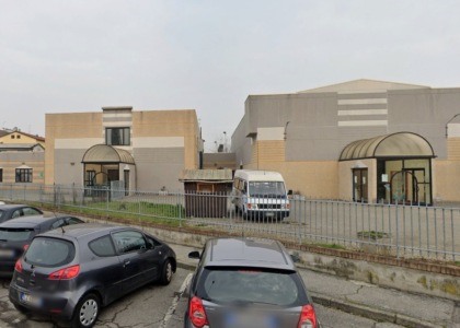Precipita per cinque metri dal tetto dell’oratorio: grave operaio 48enne